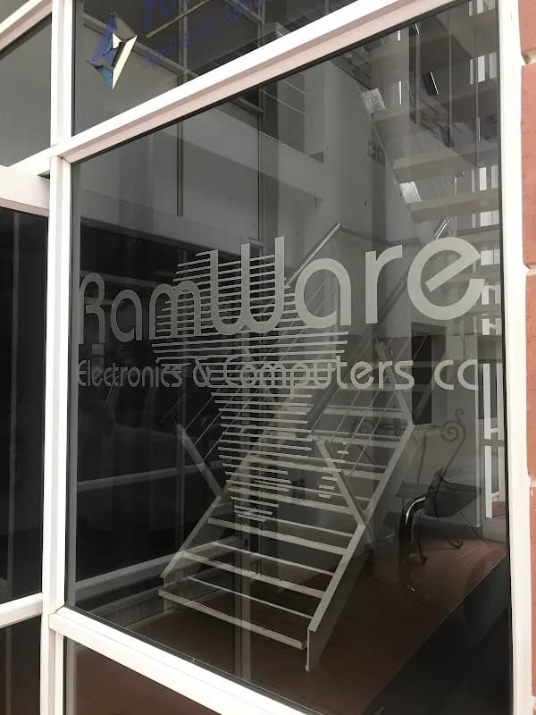 RamWare Electronics & Computers in La Lucia