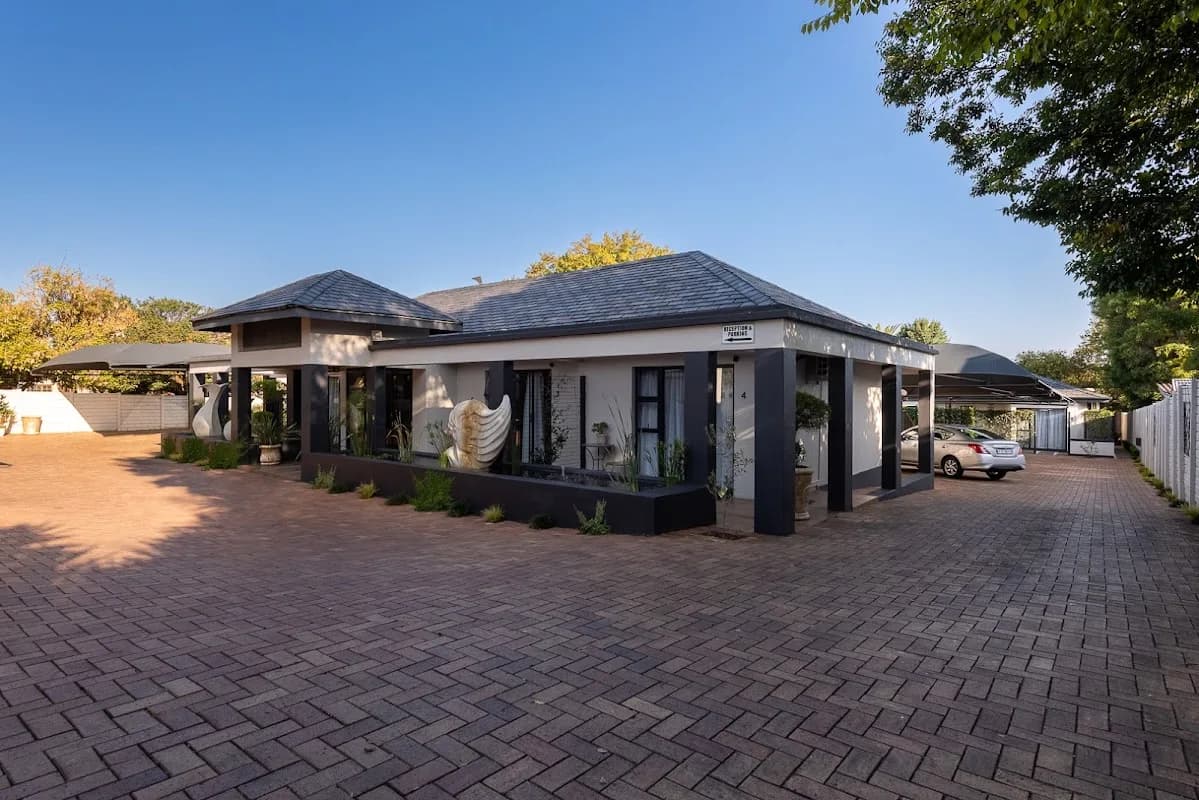 Magnolia Alberante - Guest House Alberton in Alberton
