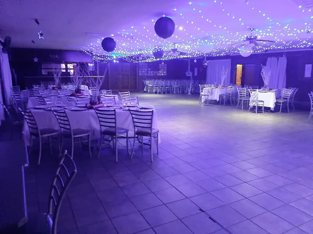 Eagle Inn in Clubview