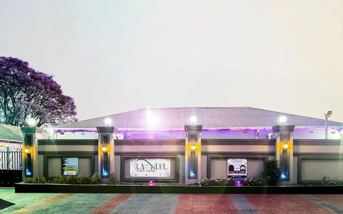 La-Nuel Guest Lodge in Parkrand