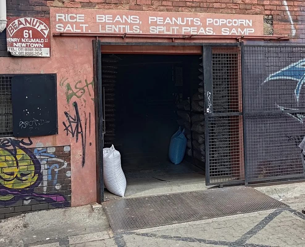 Beanutz in Newtown