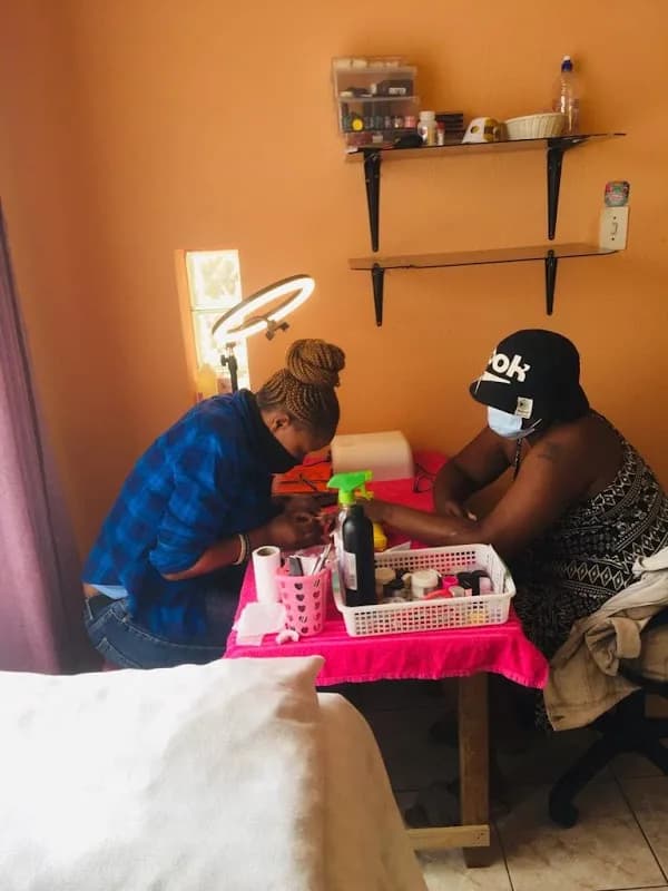 Lady P Beauty Therapy in Dobsonville