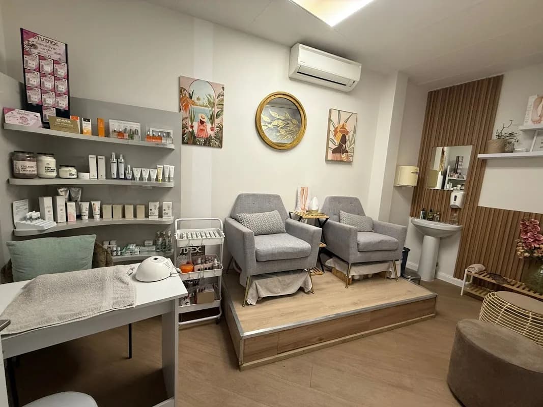 Renew'd Wellness & Medi Spa - Three Anchor Bay/Sea Point in Green Point