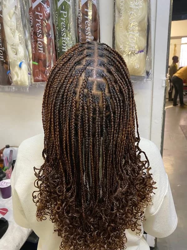 Glamorous Naturals by Diona ...Mobile in Mamelodi