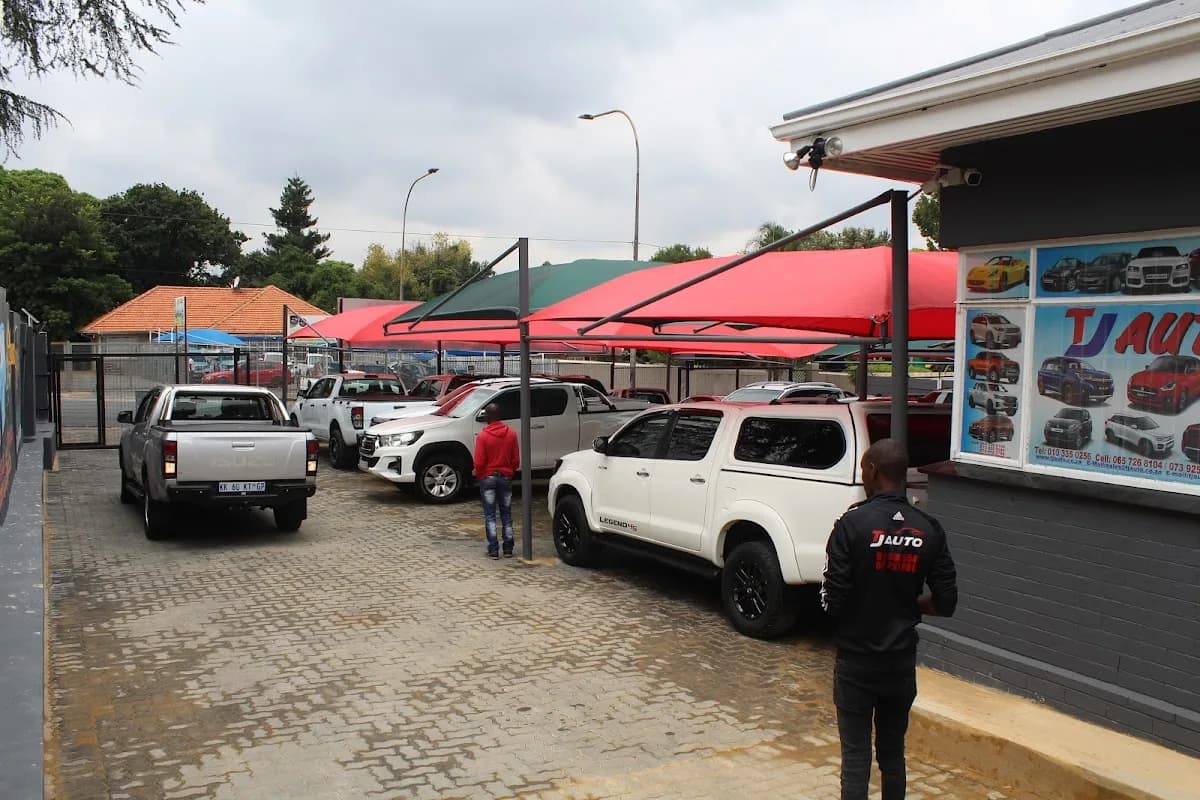 TJ Auto New And Used Car Sales in Houghton