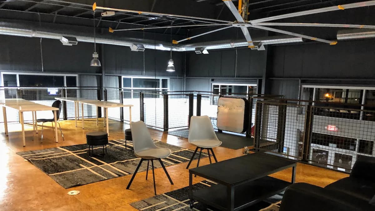 Mead Digital Media in Midtown / Brookside