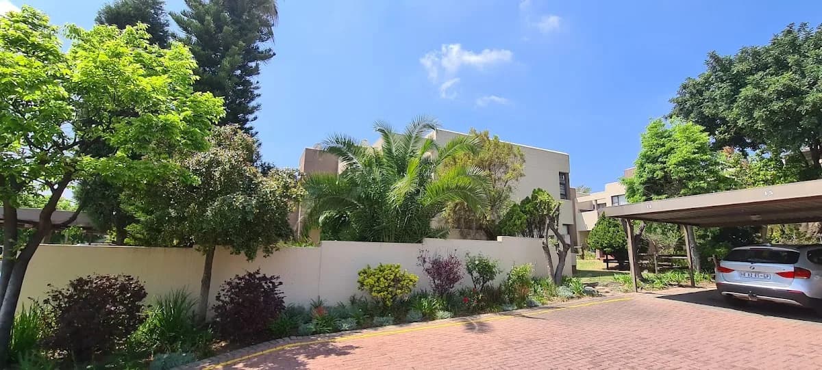 Antigo Falls Complex - Sunninghill. in Sunninghill