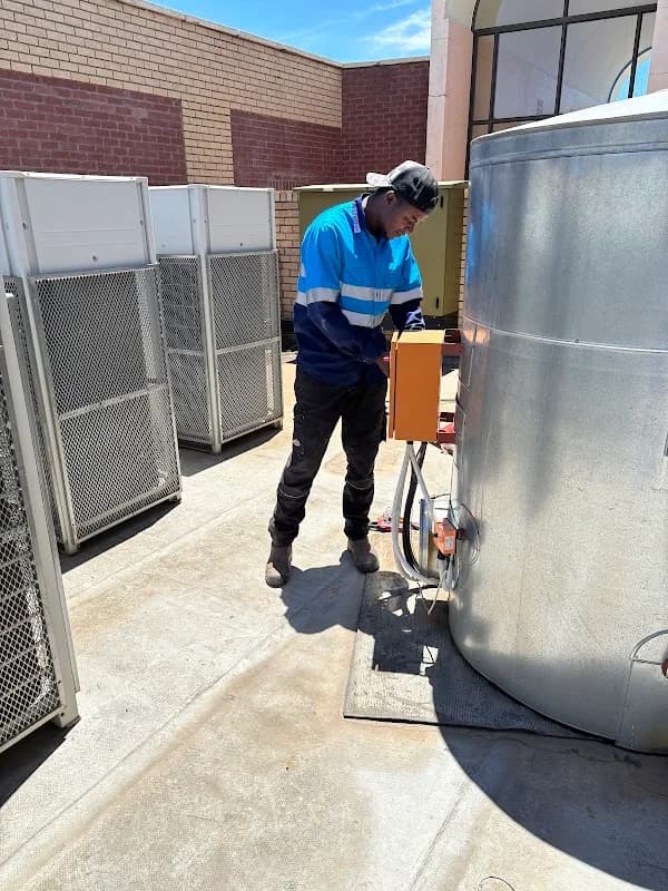 Vusi Plumbing services (pty) ltd in East London CBD