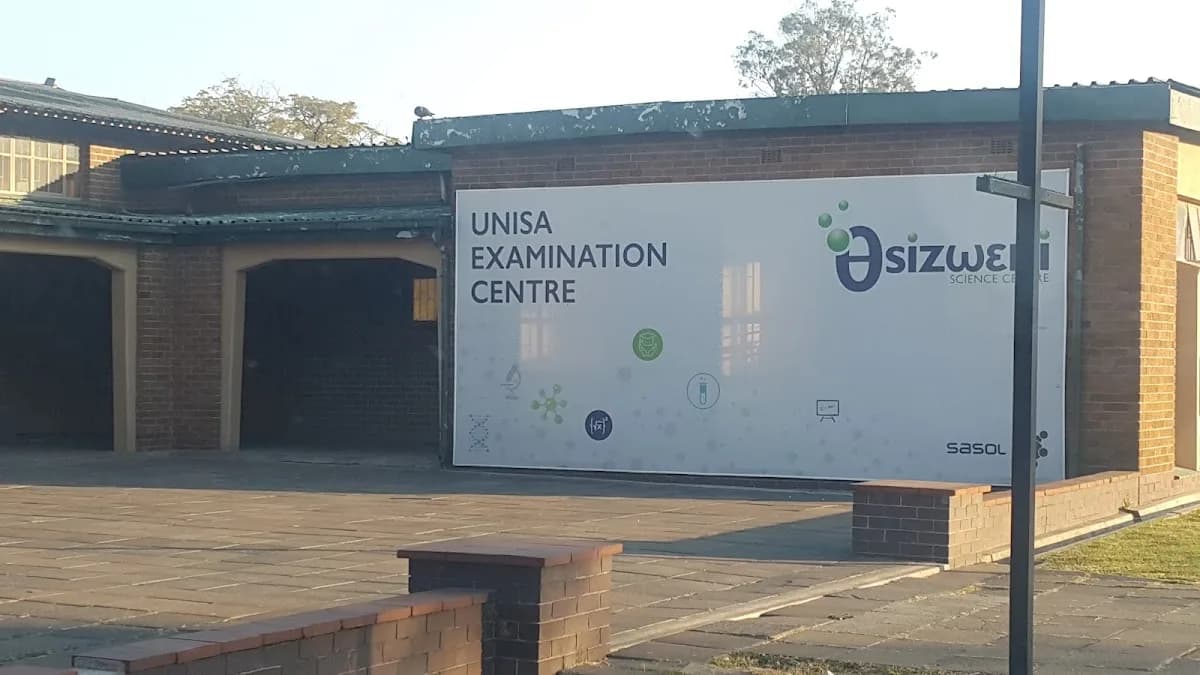 Osizweni Secondary School in Evander