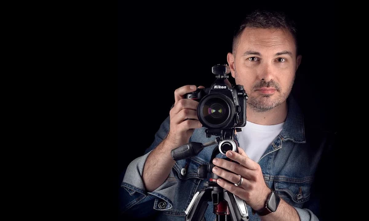 Studióski: Photographer and Videographer in Hyde Park