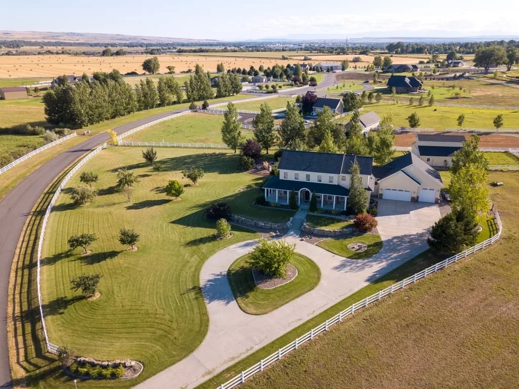 Heidi Brosovich Realtor in Downtown Billings