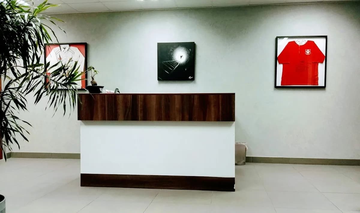 Dr Peter Baxter in Bedfordview