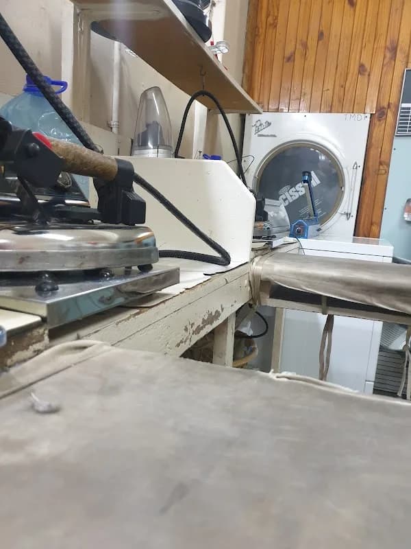 Chinoble Laundry dry cleaner in Benoni CBD