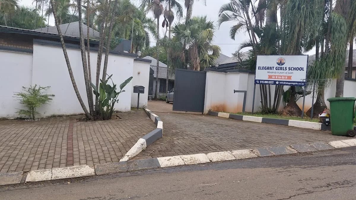 Elegant Girls School and Boarding in Tzaneen CBD